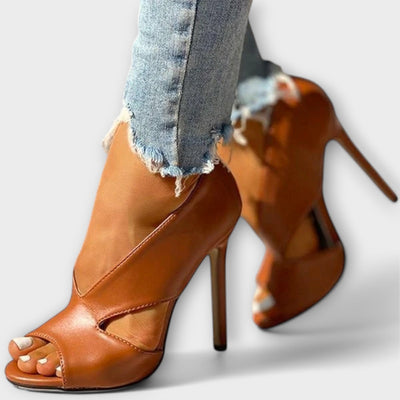 סנדלי אורטופדיים טרנדיים עם עקבי