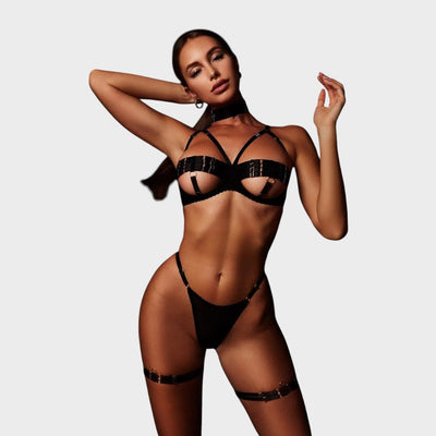 אמאדה | סט הלבשה תחתונה 4 חלקים