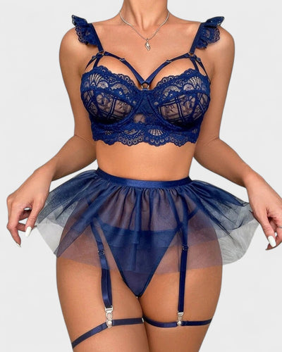 מלני | תחתונים שקופים וסקסיים בלונדינית