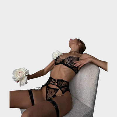 ג'ייד | סט הלבשה תחתונה צרפתית בת 3 חלקים