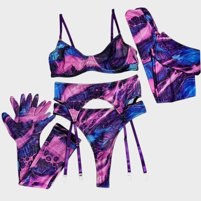 סרנה | סט הלבשה תחתונה 5 חלקים עם טאי דאי