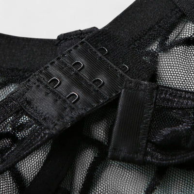 אֶסְמִירָה | בּוֹדִי עם תחרה