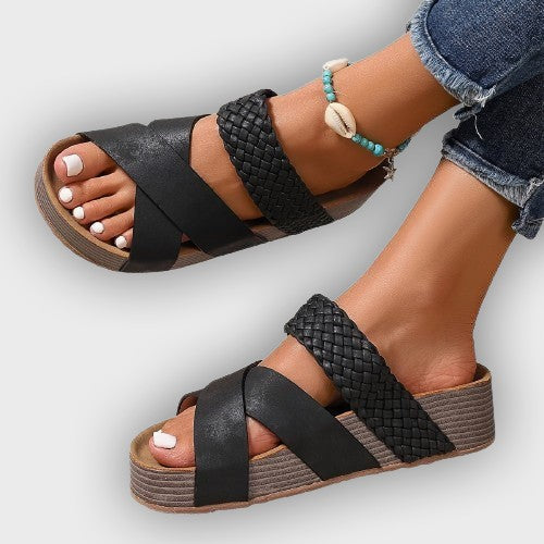 סנדלי אידה™ אורטופדיים עם תמיכה ונוחות בעיצוב מודרני